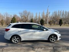 Photo of the vehicle Kia Ceed