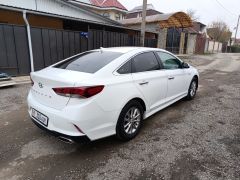 Photo of the vehicle Hyundai Sonata