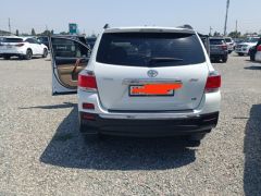 Фото авто Toyota Highlander