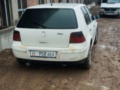 Photo of the vehicle Volkswagen Golf