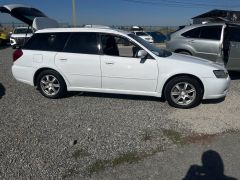 Photo of the vehicle Subaru Legacy