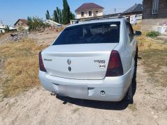 Фото авто Renault Logan