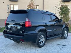 Photo of the vehicle Lexus GX