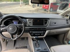 Сүрөт унаа Kia Carnival