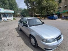 Сүрөт унаа Daewoo Nexia