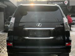 Photo of the vehicle Lexus GX