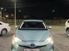 Фото авто Toyota Prius