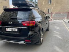 Фото авто Kia Carnival