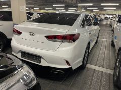 Photo of the vehicle Hyundai Sonata