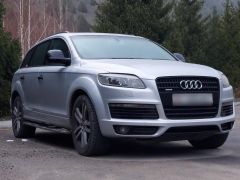 Photo of the vehicle Audi Q7