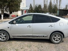 Фото авто Toyota Prius