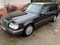 Фото авто Mercedes-Benz W124