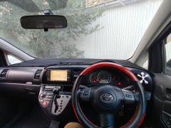 Сүрөт унаа Toyota Wish