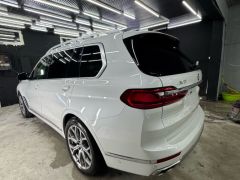 Фото авто BMW X7