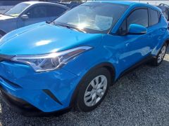 Сүрөт унаа Toyota C-HR