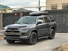 Photo of the vehicle Toyota 4Runner