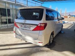 Сүрөт унаа Toyota Alphard