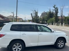 Сүрөт унаа Toyota Highlander