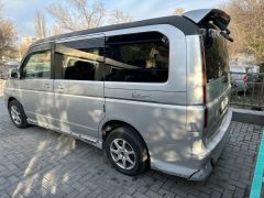 Фото авто Honda Stepwgn