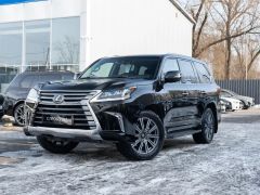 Photo of the vehicle Lexus LX