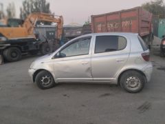 Фото авто Toyota Vitz