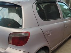 Сүрөт унаа Toyota Vitz