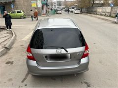 Photo of the vehicle Honda Fit