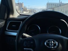 Сүрөт унаа Toyota Highlander