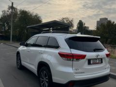 Сүрөт унаа Toyota Highlander