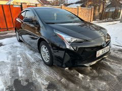 Фото авто Toyota Prius