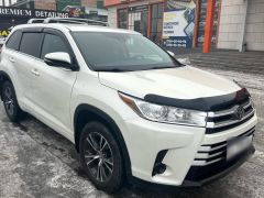 Photo of the vehicle Toyota Highlander