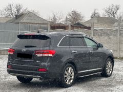 Photo of the vehicle Kia Sorento