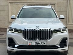 Фото авто BMW X7