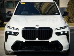 Фото авто BMW X7