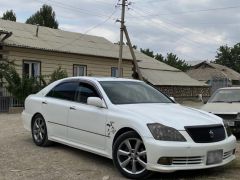 Фото авто Toyota Crown