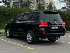 Фото авто Toyota Land Cruiser