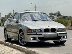 Фото авто BMW 5 серии