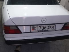 Сүрөт унаа Mercedes-Benz W124