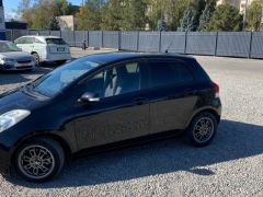 Сүрөт унаа Toyota Vitz