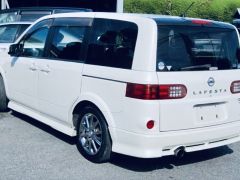 Photo of the vehicle Nissan Lafesta