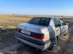 Photo of the vehicle Volkswagen Vento