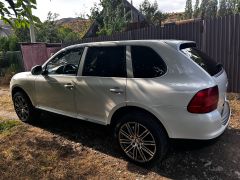 Сүрөт унаа Porsche Cayenne