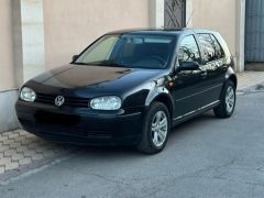 Photo of the vehicle Volkswagen Golf