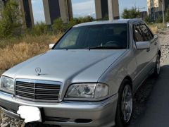 Сүрөт унаа Mercedes-Benz C-Класс