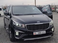 Photo of the vehicle Kia Carnival