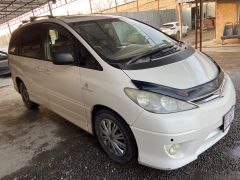 Photo of the vehicle Toyota Estima