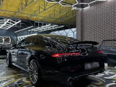 Сүрөт унаа Mercedes-Benz AMG GT