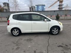 Photo of the vehicle Honda Fit