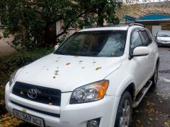 Photo of the vehicle Toyota RAV4