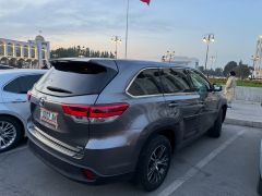 Сүрөт унаа Toyota Highlander